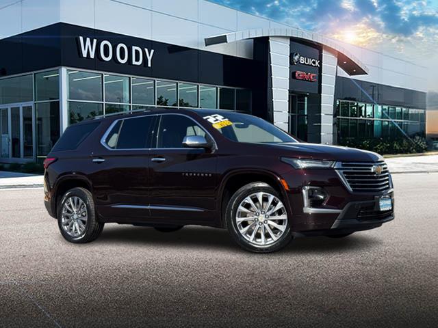 2022 Chevrolet Traverse Premier 1