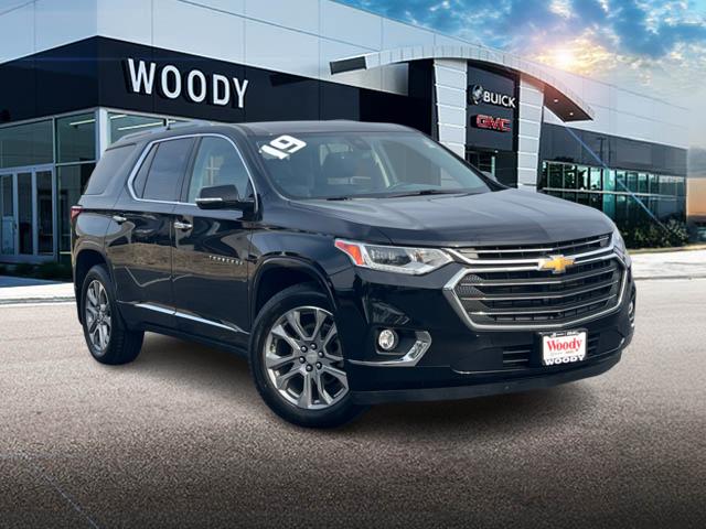 2019 Chevrolet Traverse Premier 1