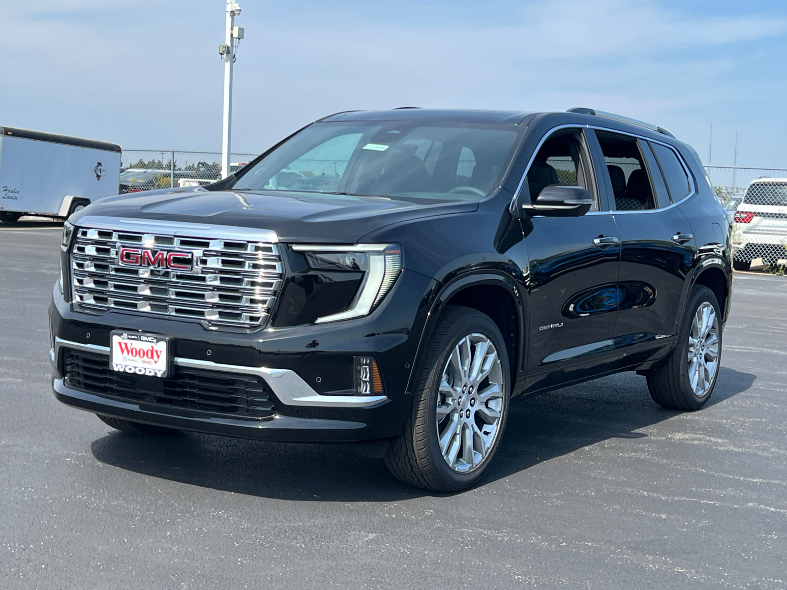 2024 GMC Acadia Denali 4