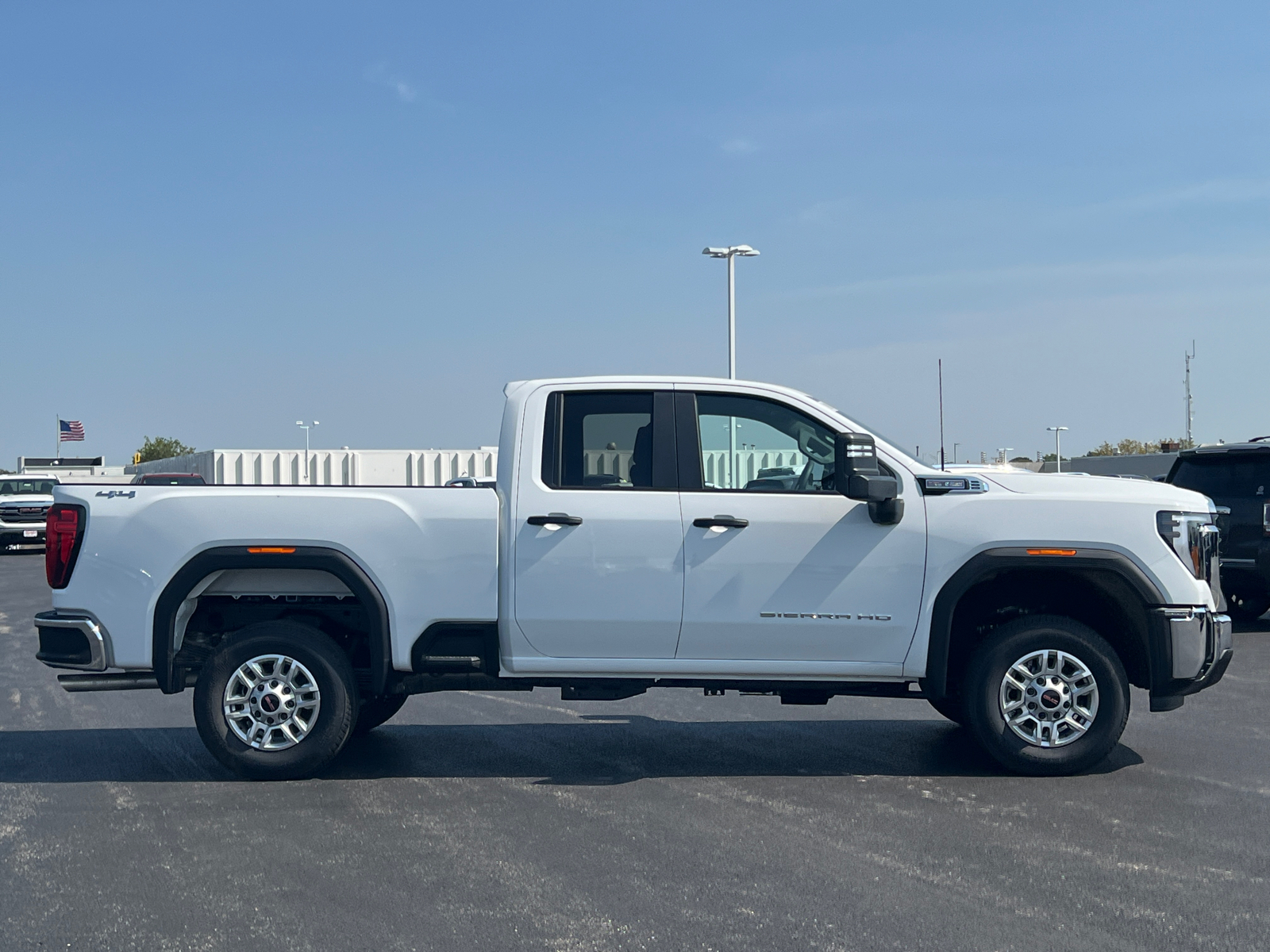 2025 GMC Sierra 2500HD Pro 9