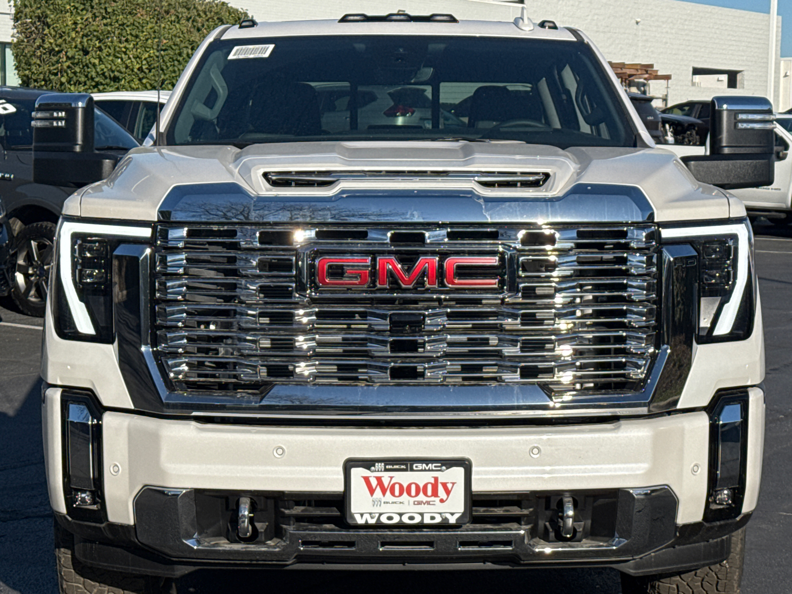 2025 GMC Sierra 2500HD Denali 3