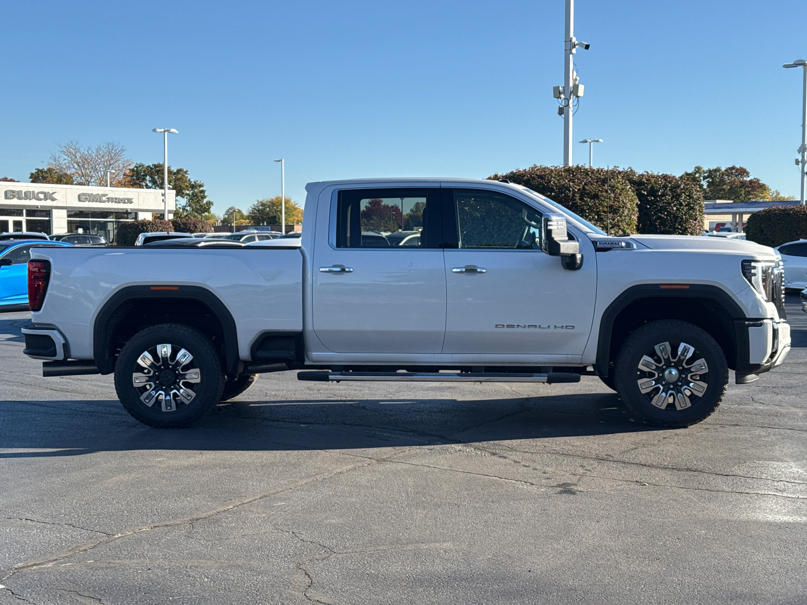 2025 GMC Sierra 2500HD Denali 9