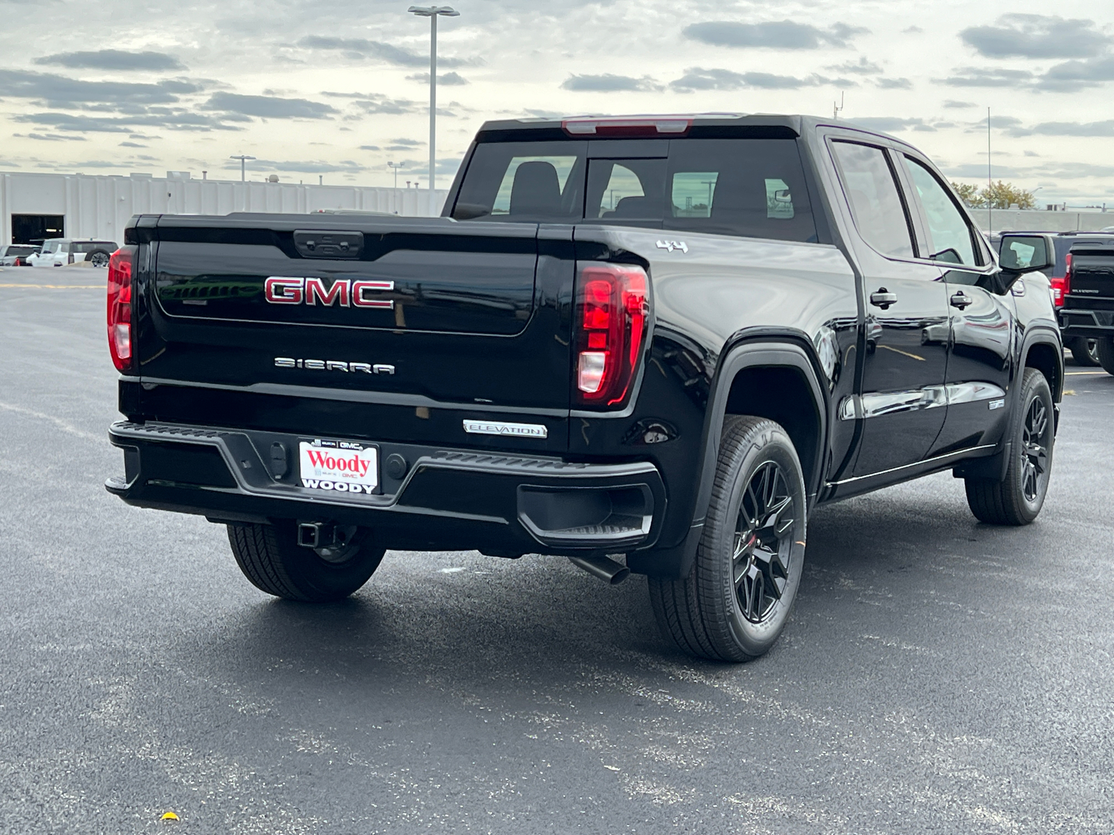 2024 GMC Sierra 1500 Elevation 8