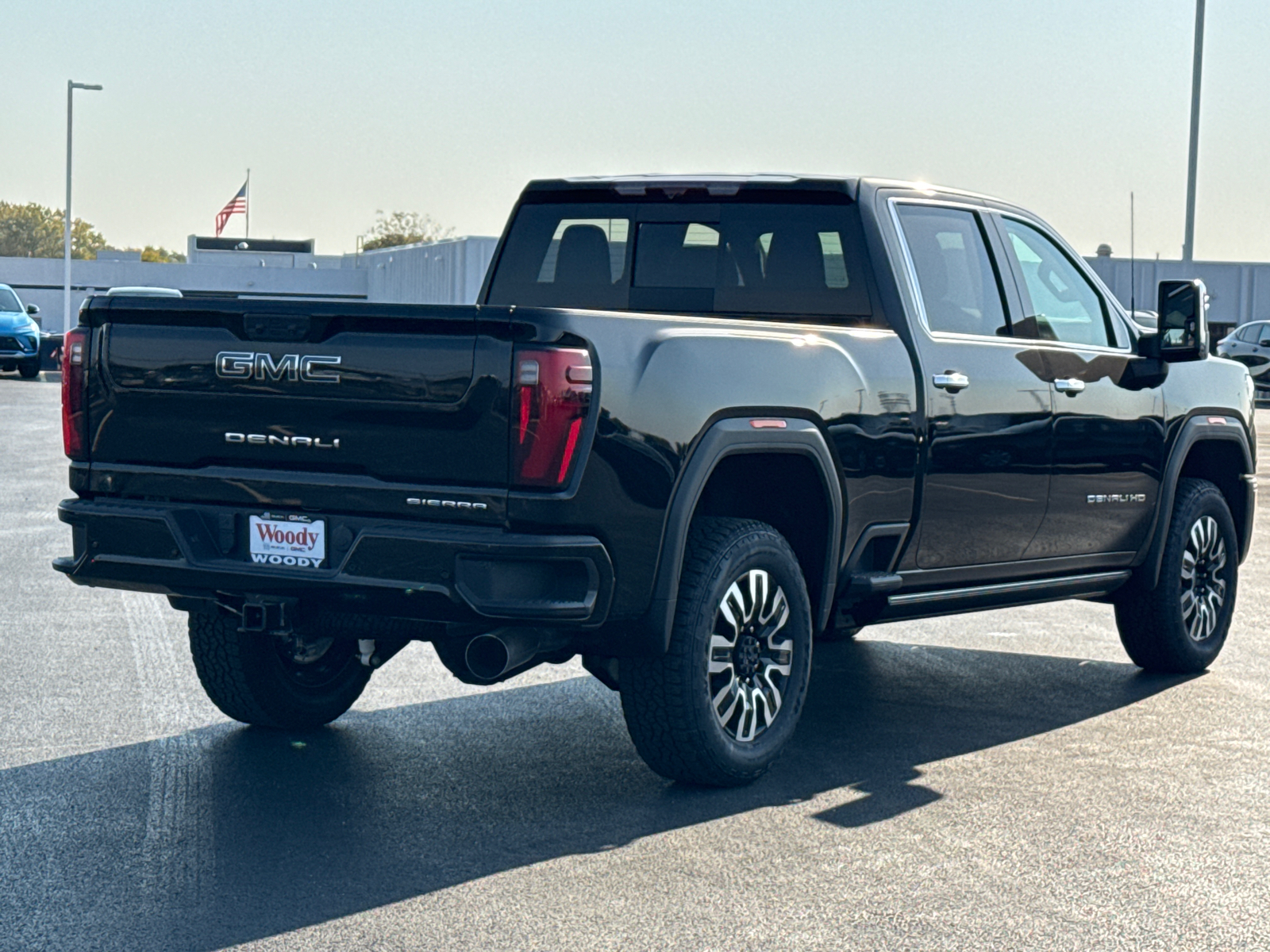 2025 GMC Sierra 2500HD Denali Ultimate 8