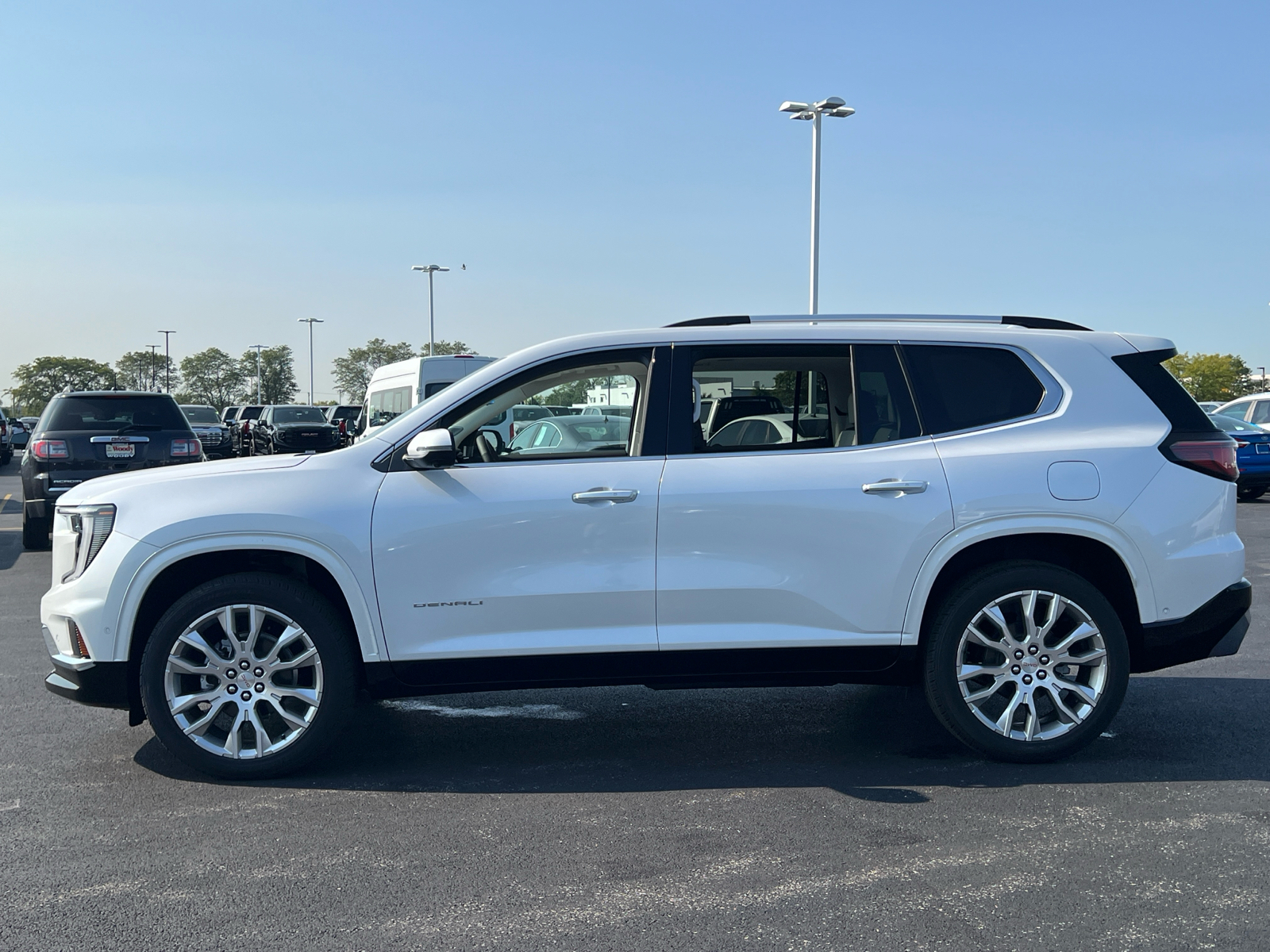 2024 GMC Acadia Denali 5