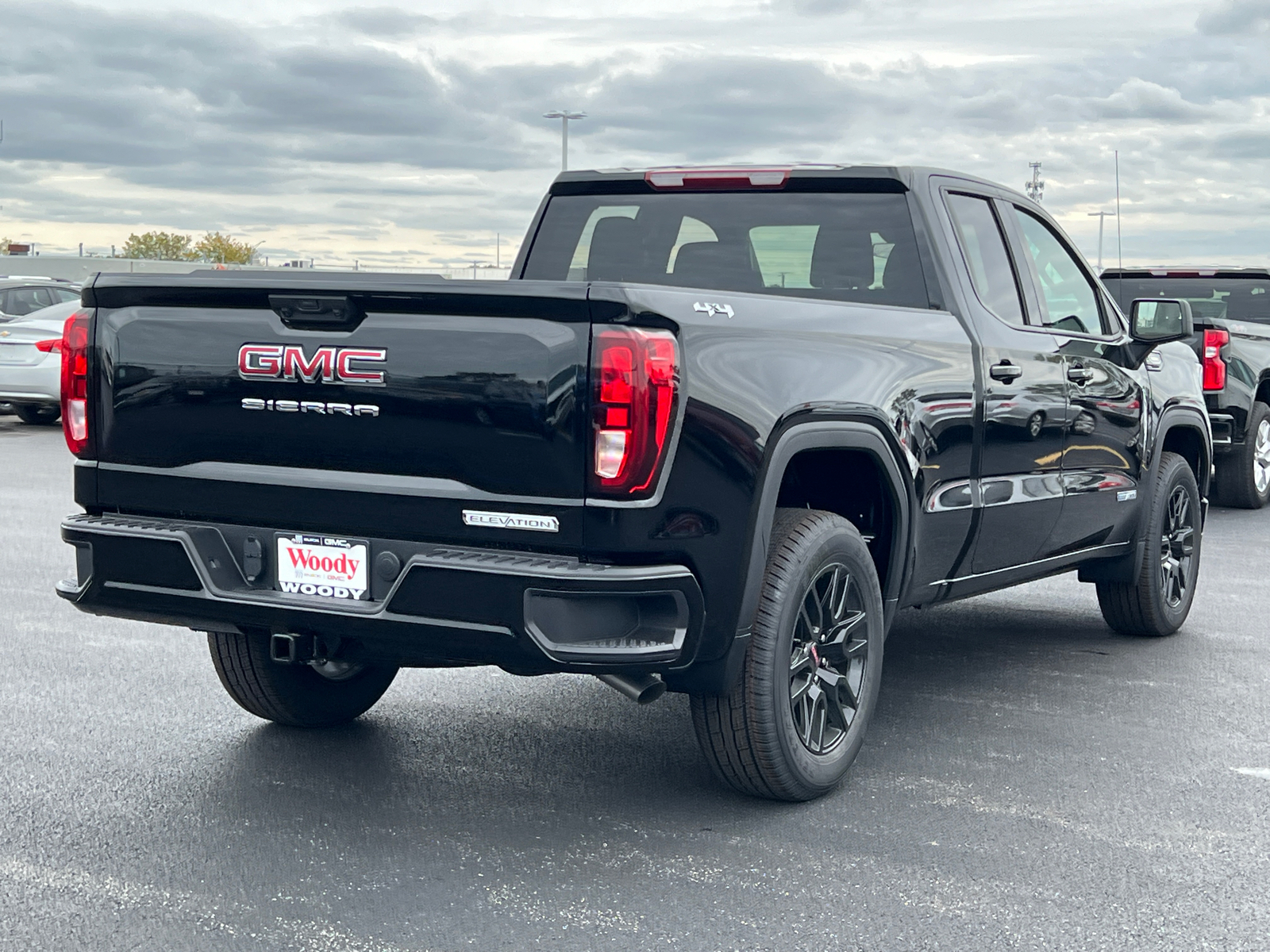 2025 GMC Sierra 1500 Elevation 8