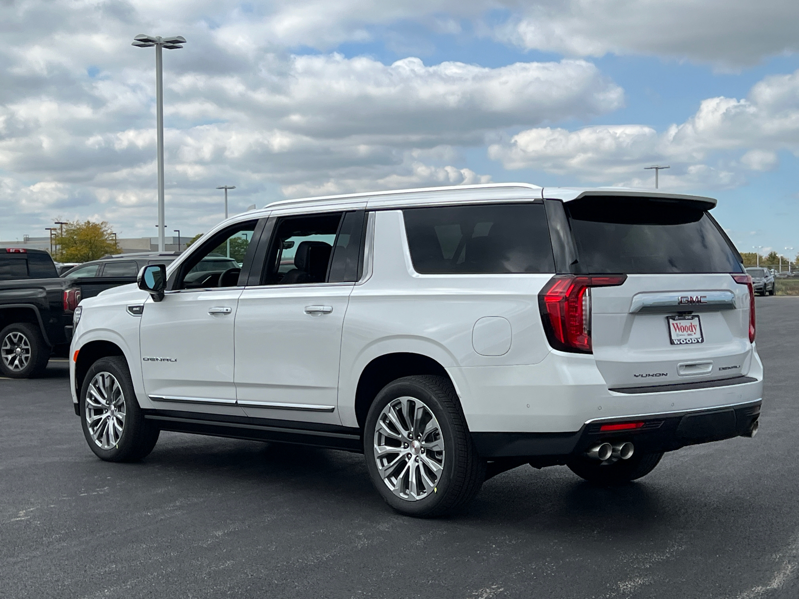 2024 GMC Yukon XL Denali 6