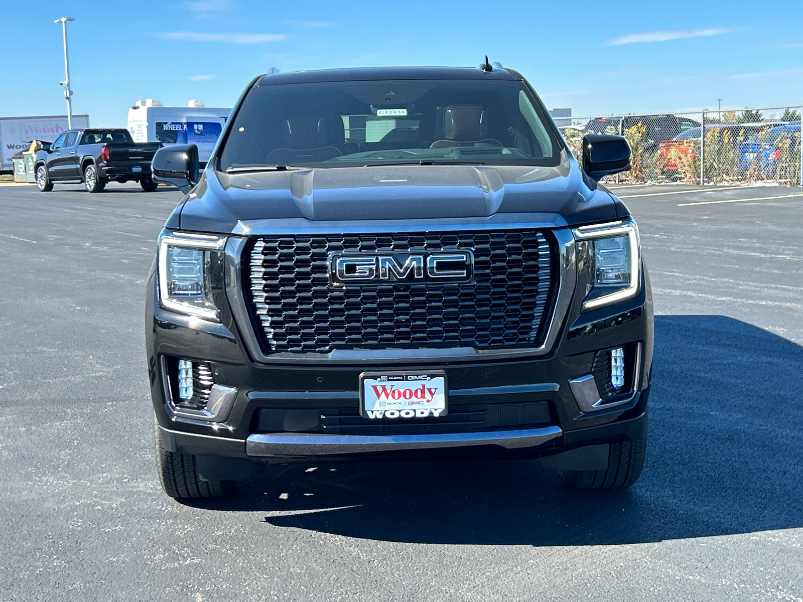 2024 GMC Yukon XL Denali Ultimate 3