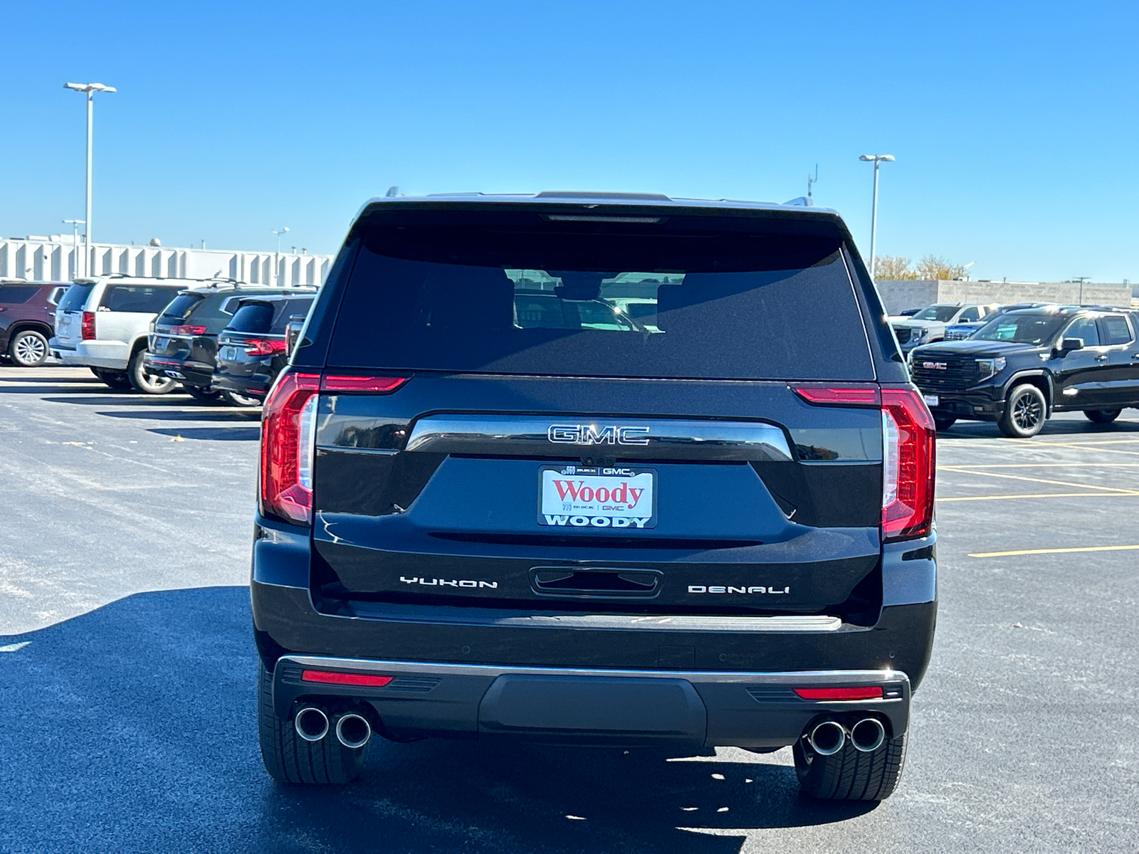 2024 GMC Yukon XL Denali Ultimate 7