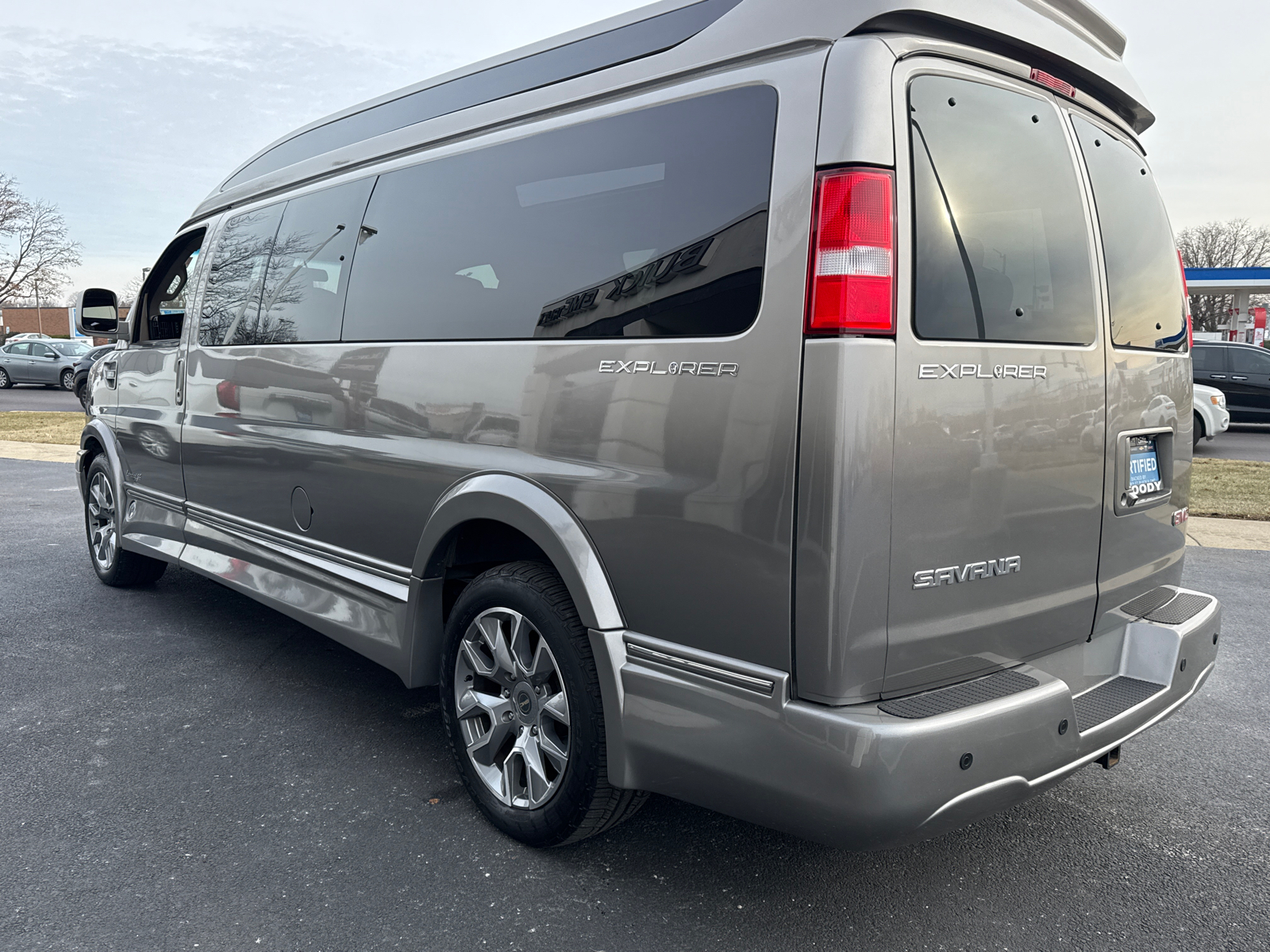 2022 GMC Savana 2500 Work Van 6