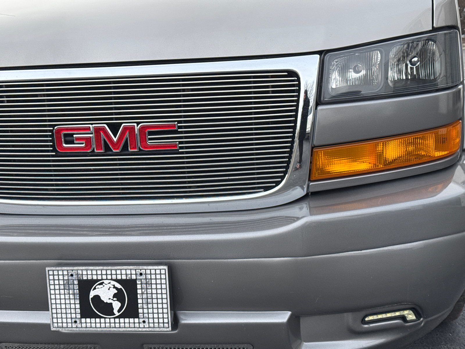 2022 GMC Savana 2500 Work Van 11