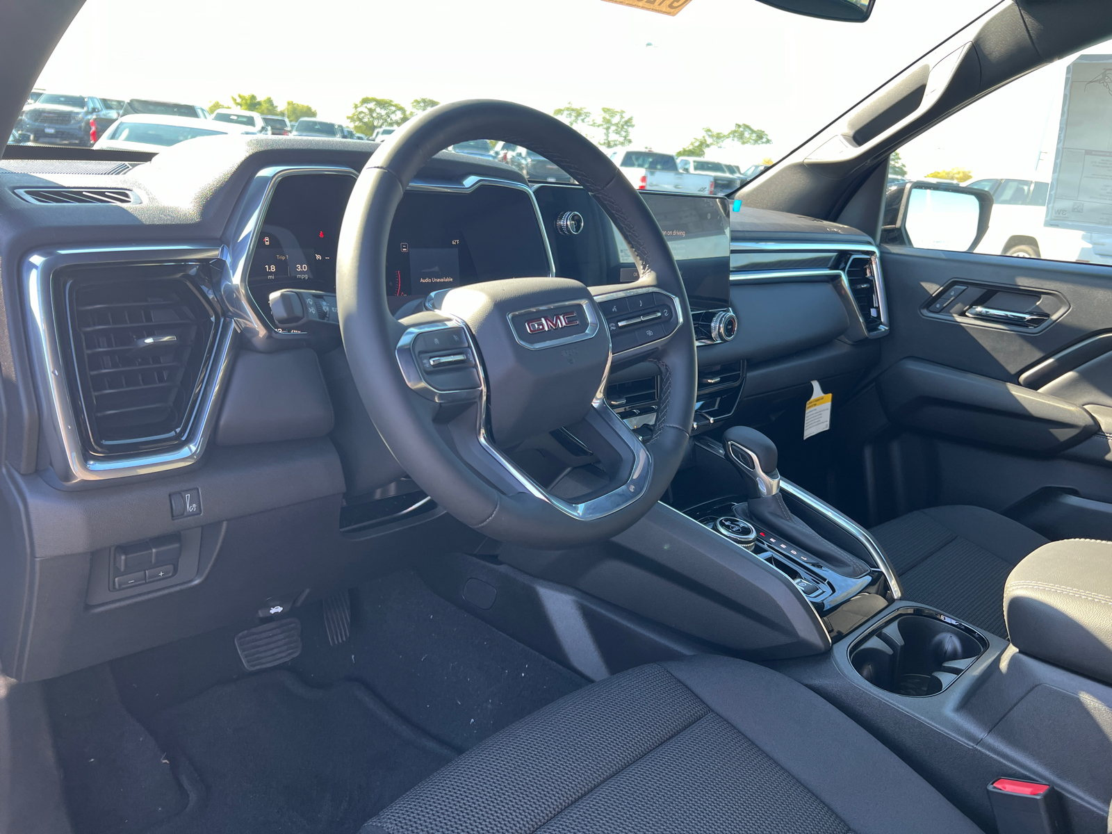 2024 GMC Canyon Elevation 17