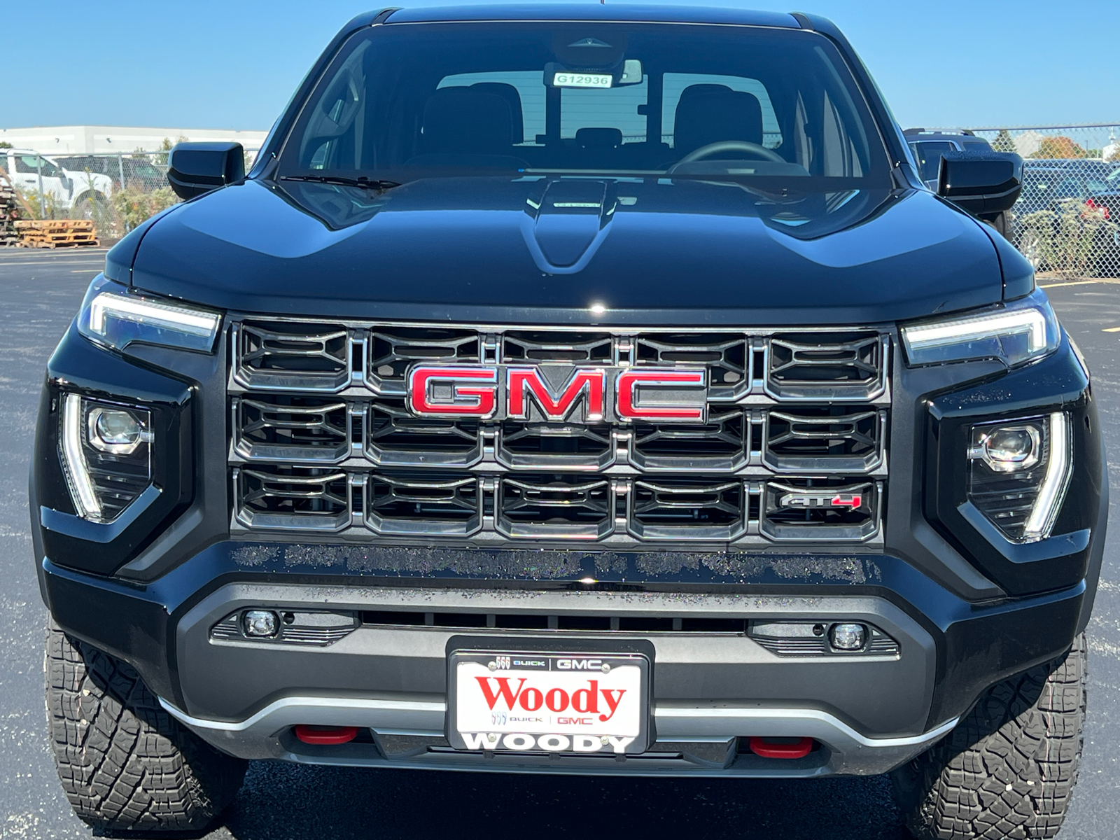 2024 GMC Canyon AT4 3