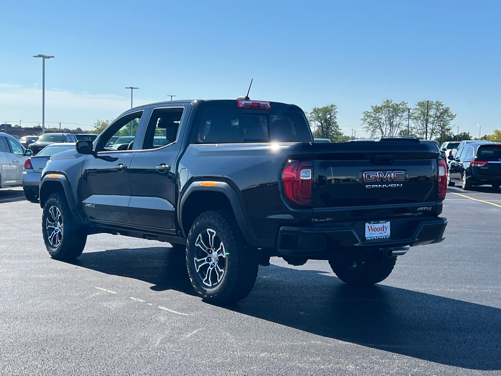 2024 GMC Canyon AT4 6