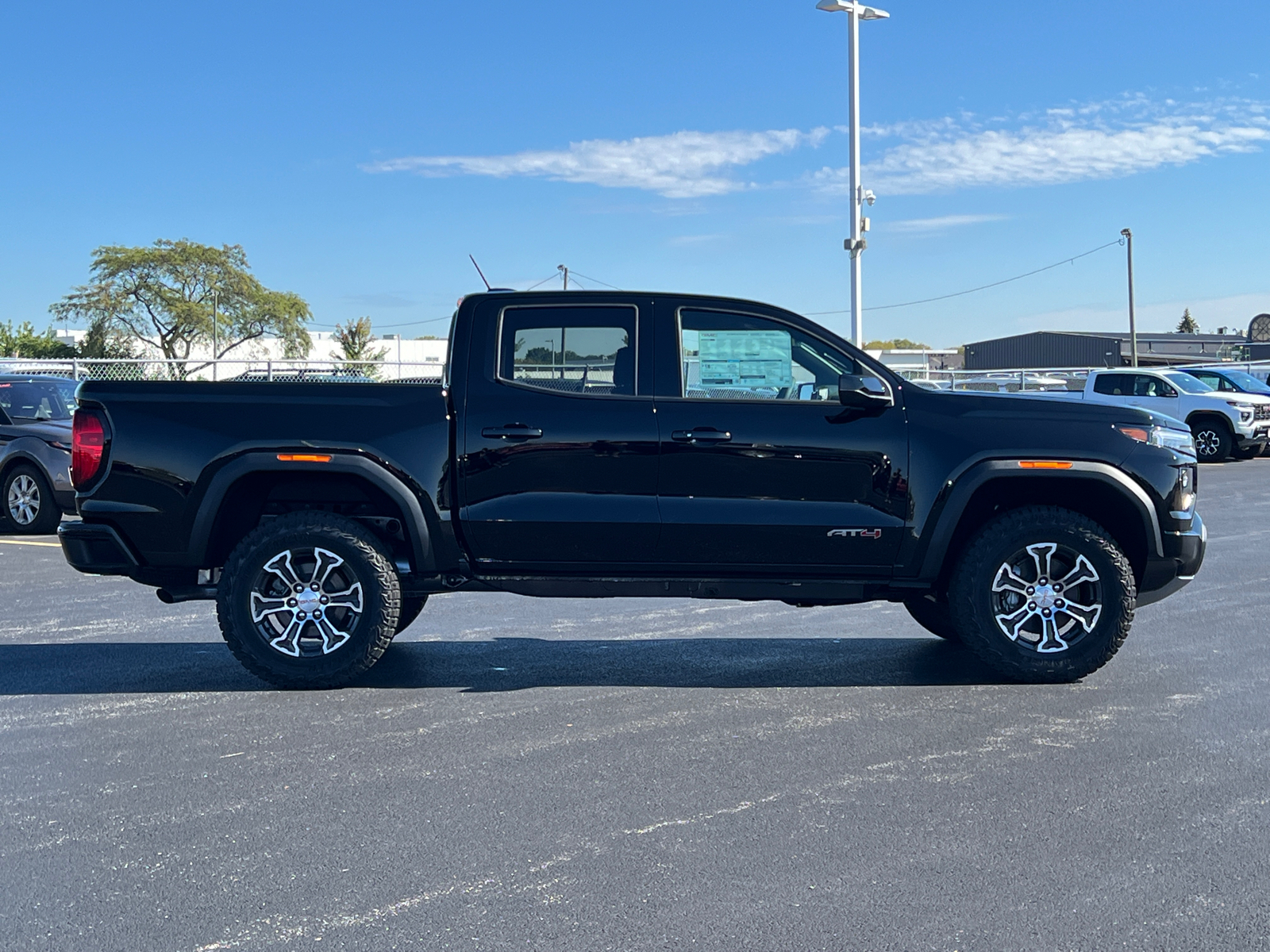 2024 GMC Canyon AT4 9