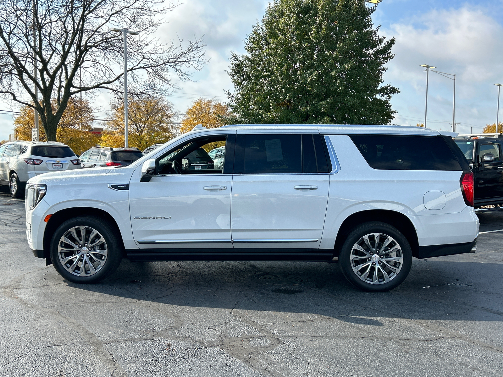 2021 GMC Yukon XL Denali 5