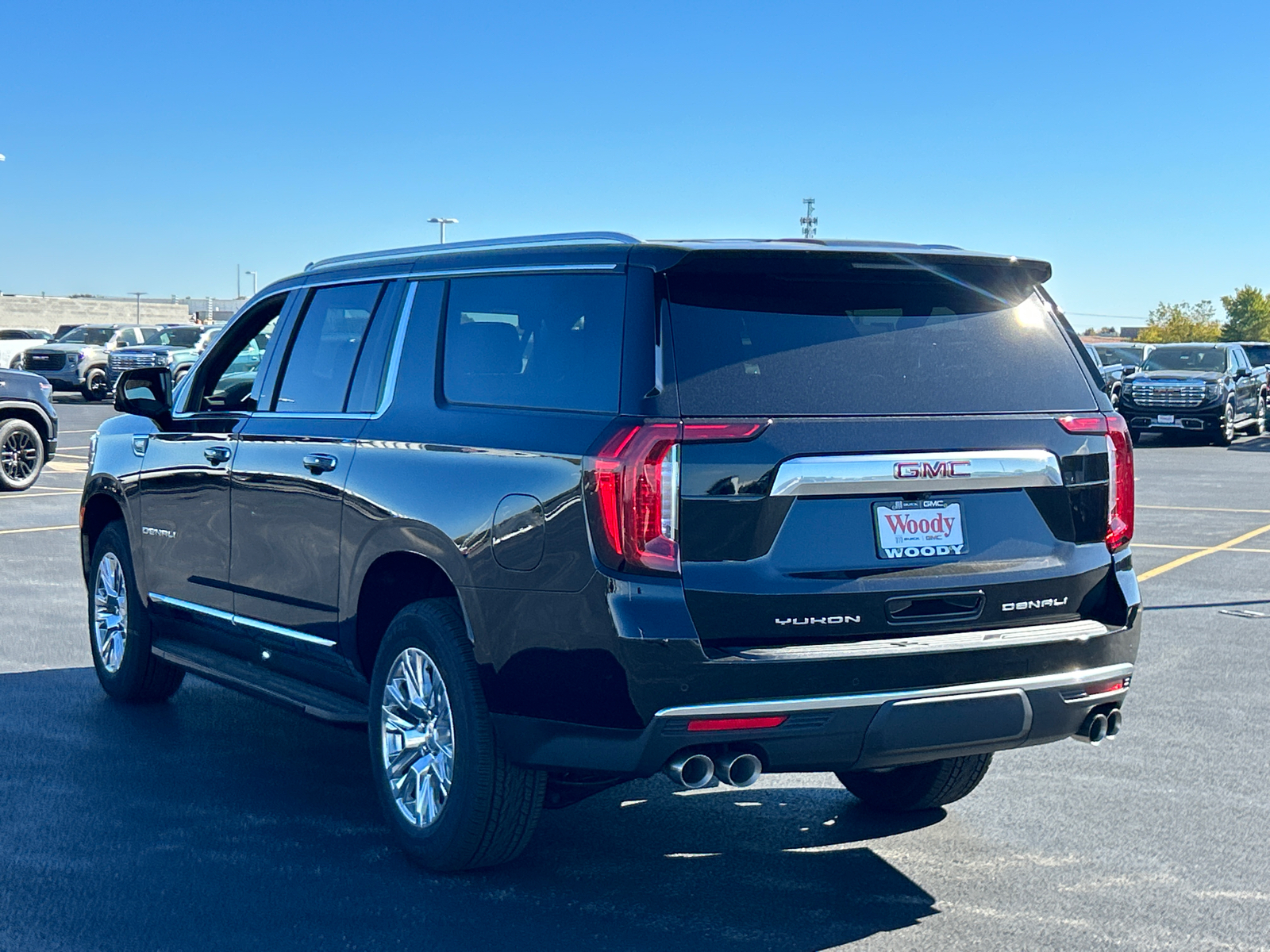 2024 GMC Yukon XL Denali 6