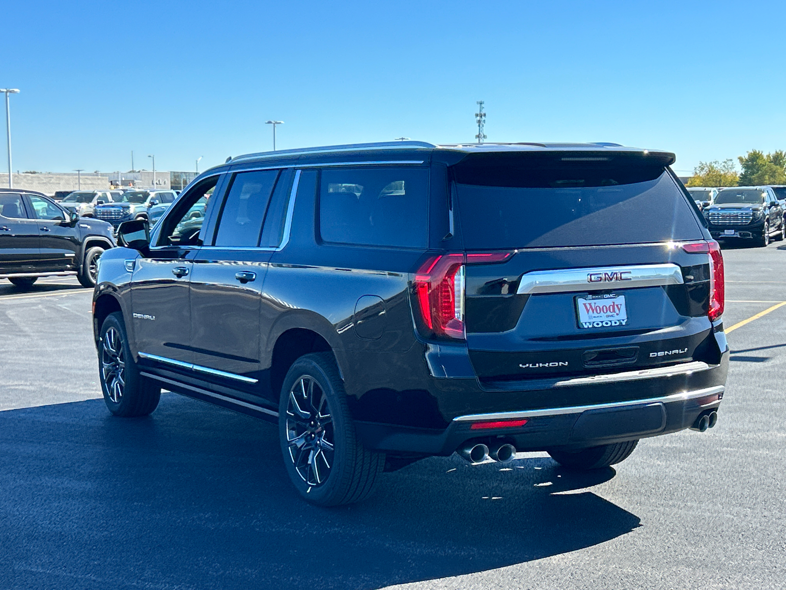 2024 GMC Yukon XL Denali 6