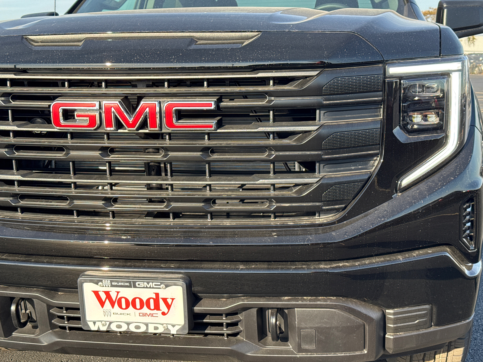 2025 GMC Sierra 1500 Pro 11