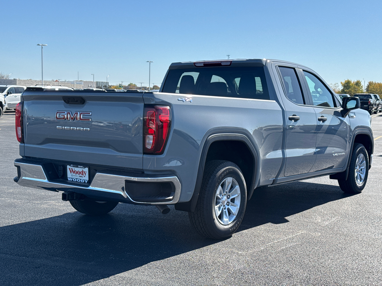 2025 GMC Sierra 1500 Pro 8