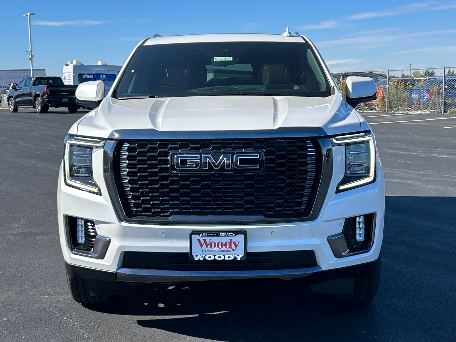 2024 GMC Yukon Denali Ultimate 3