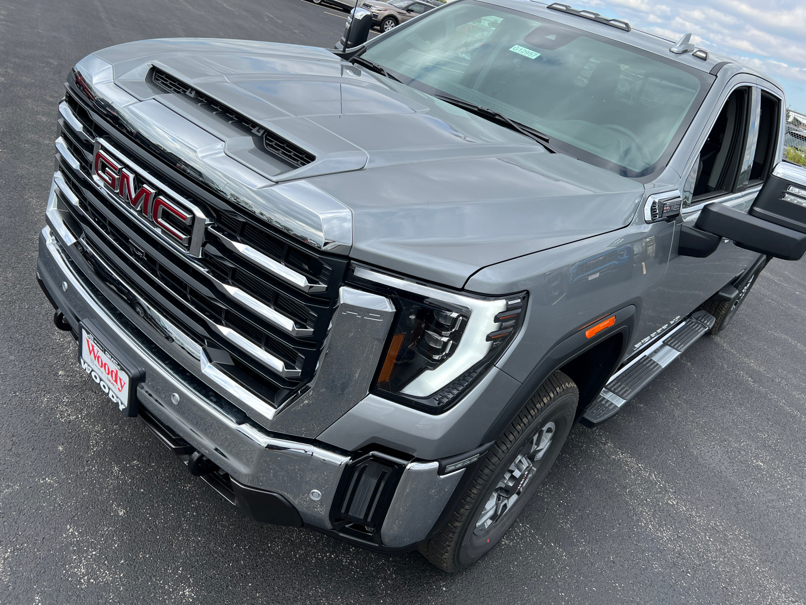 2025 GMC Sierra 2500HD SLT 10