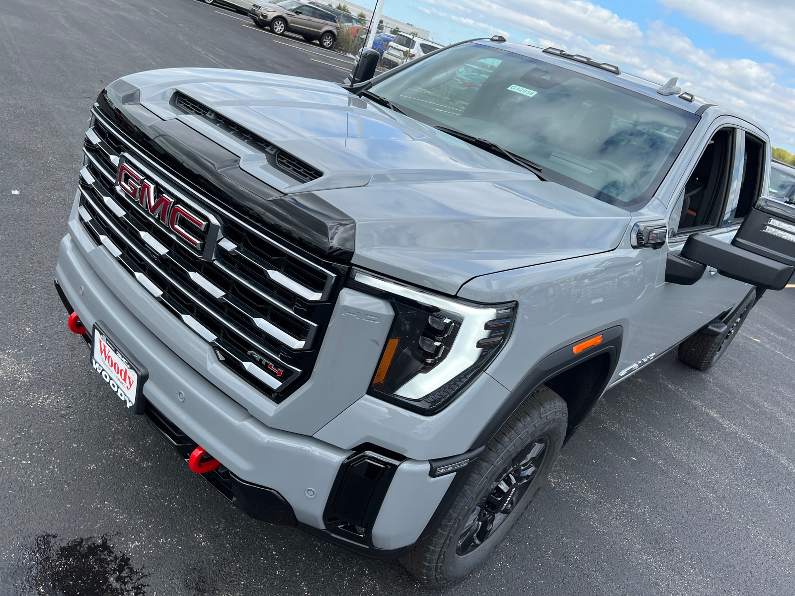 2025 GMC Sierra 2500HD AT4 10