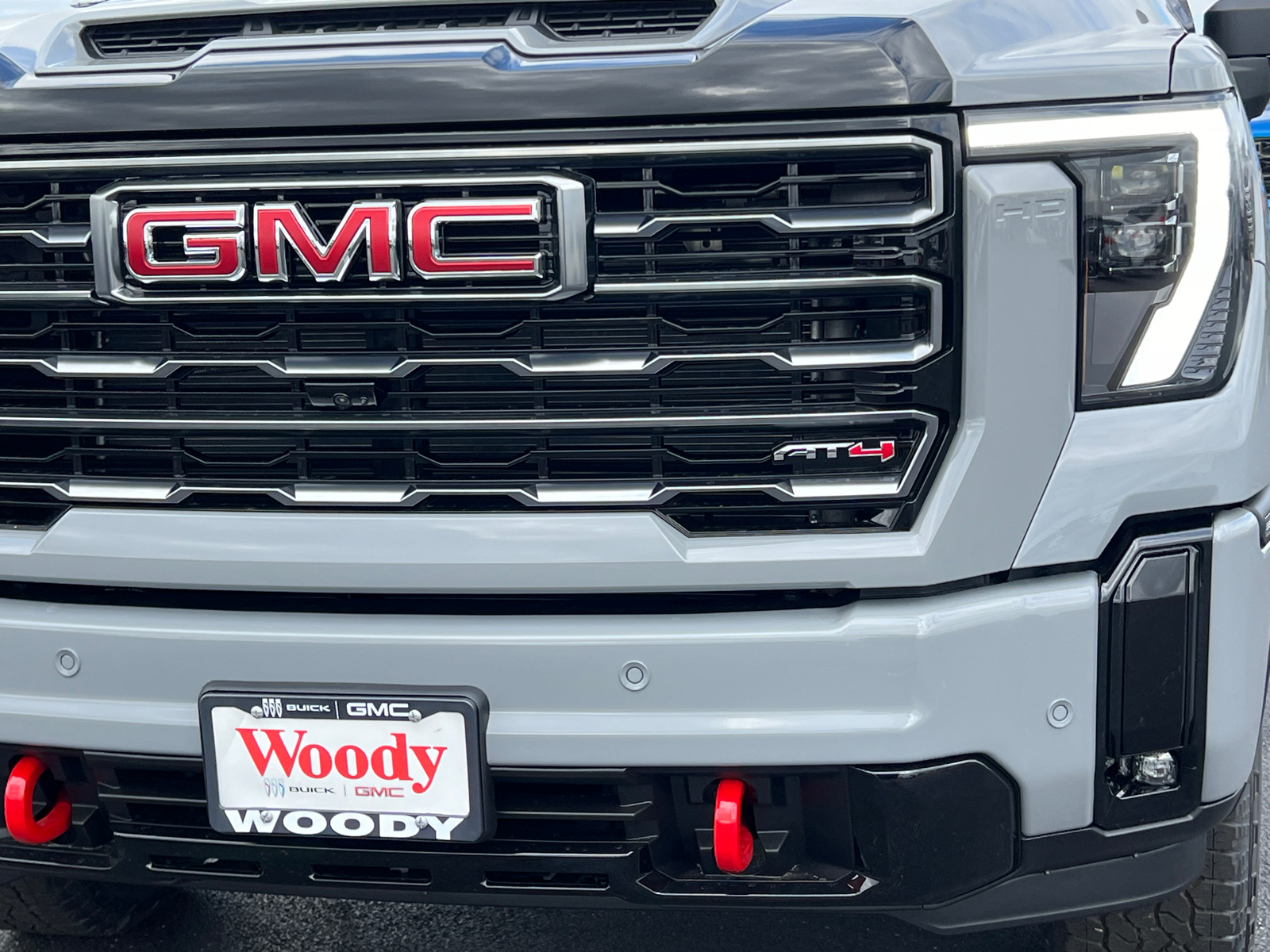 2025 GMC Sierra 2500HD AT4 11