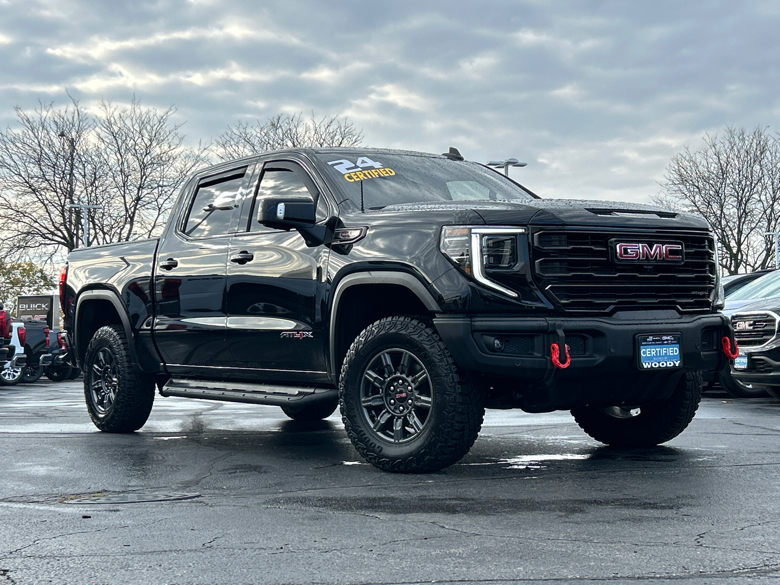 2024 GMC Sierra 1500 AT4X 2