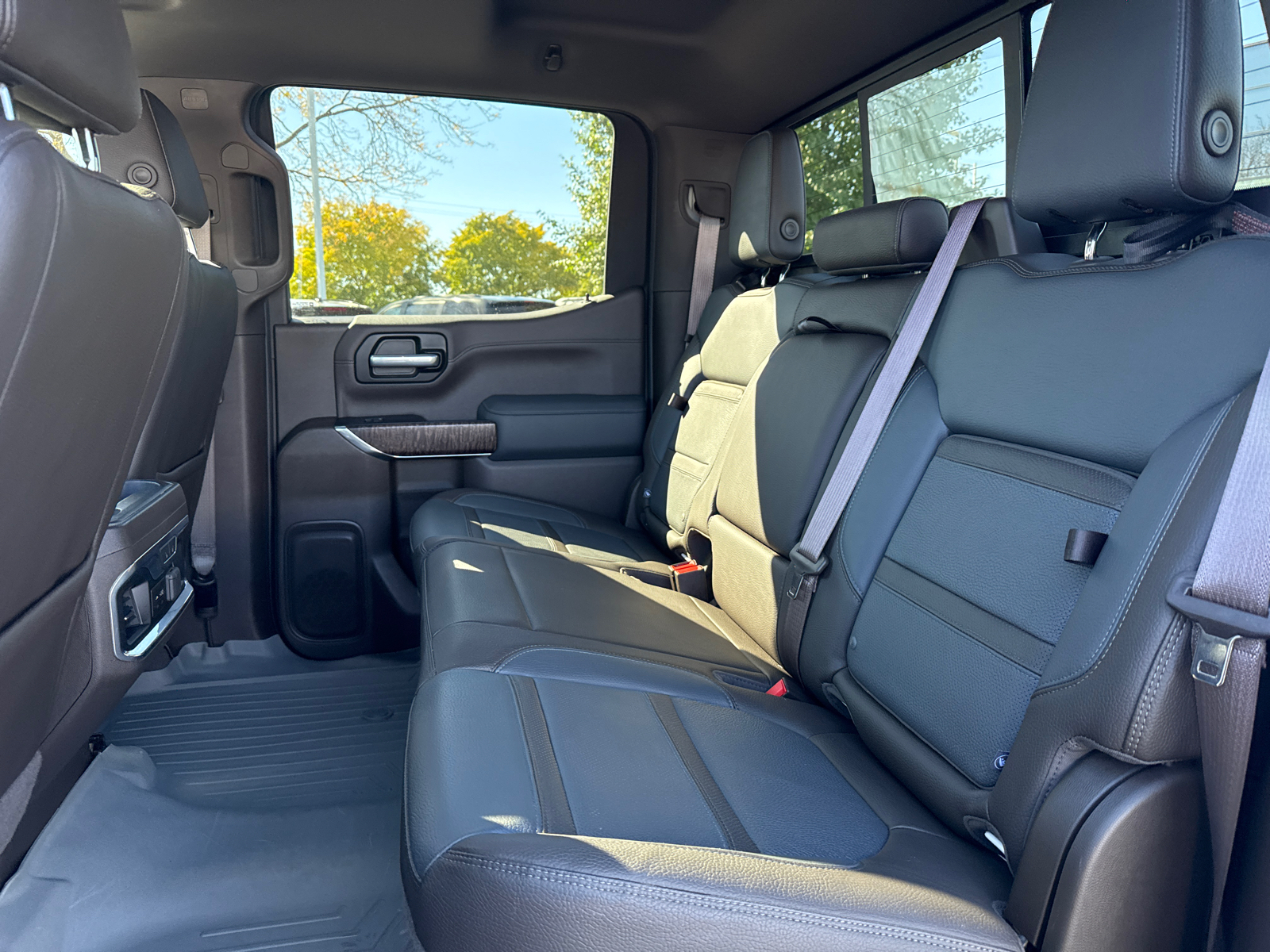 2019 GMC Sierra 1500 Denali 35