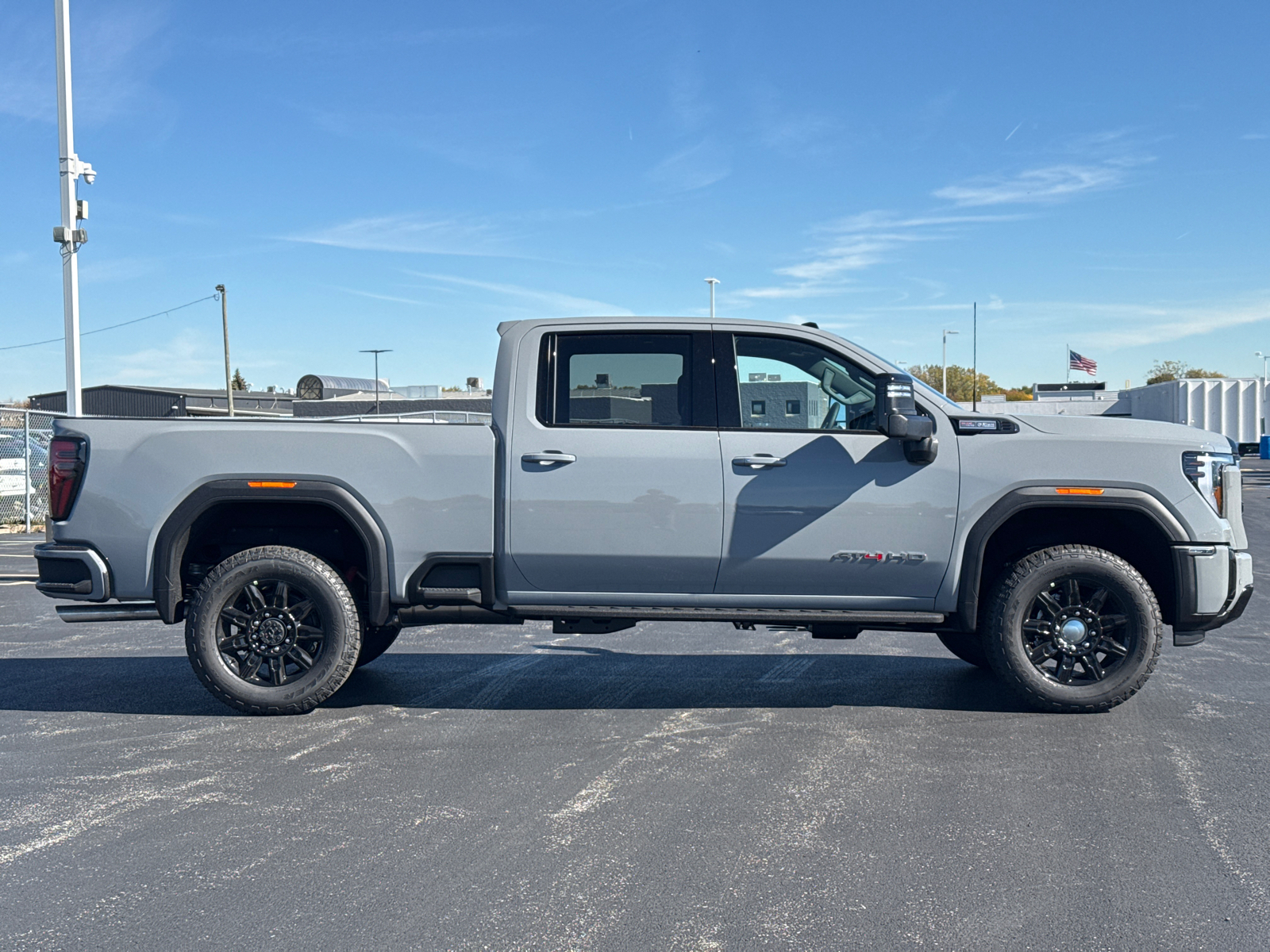 2025 GMC Sierra 2500HD AT4 9