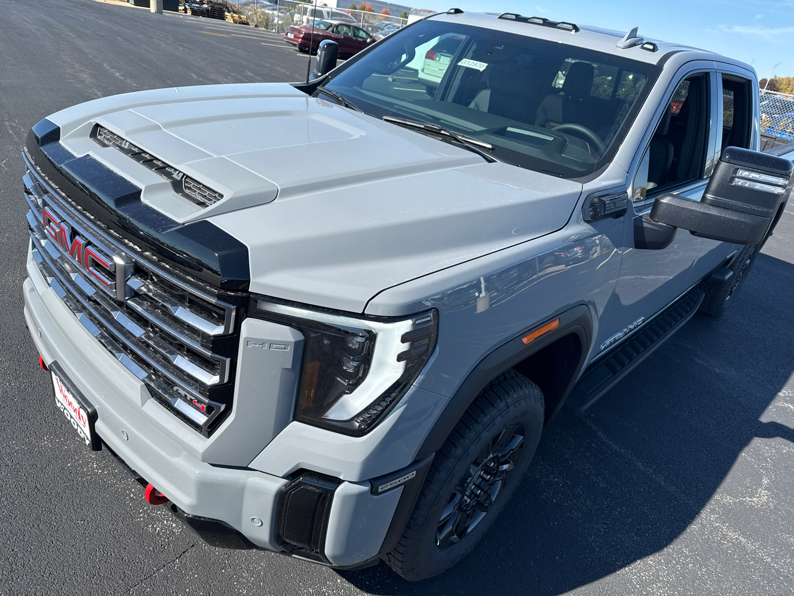 2025 GMC Sierra 2500HD AT4 10