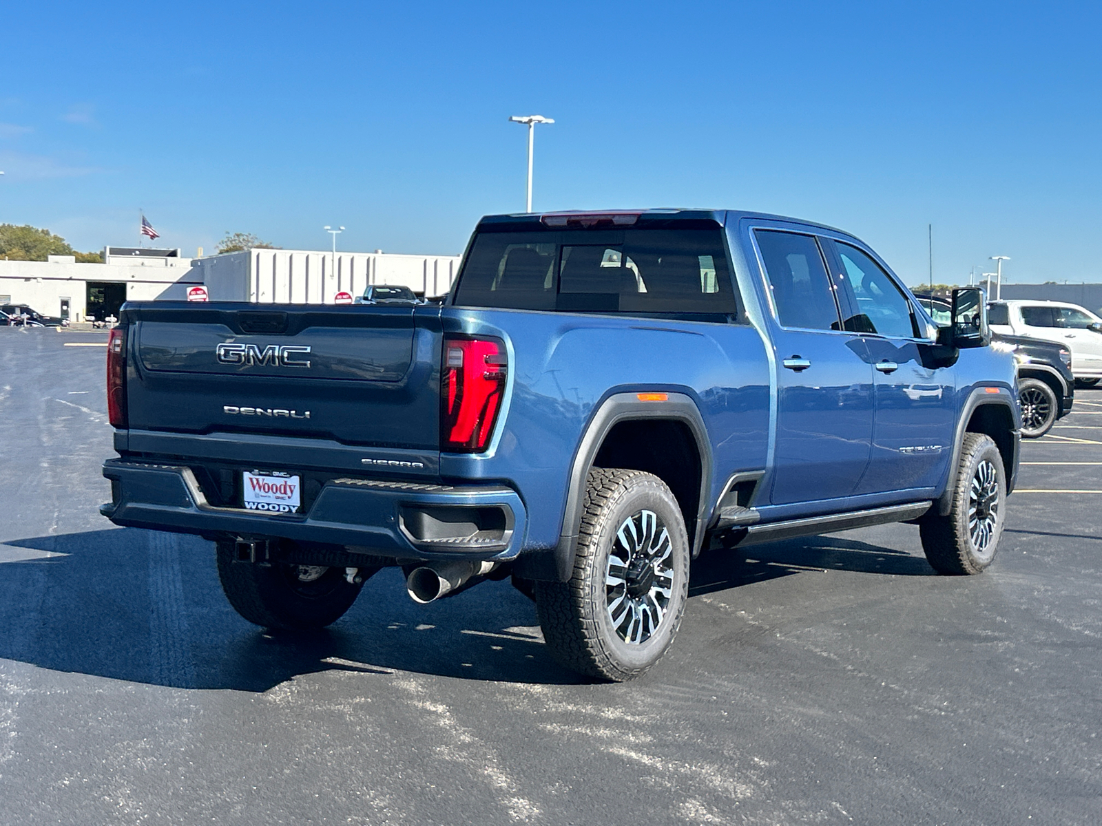 2025 GMC Sierra 2500HD Denali Ultimate 8