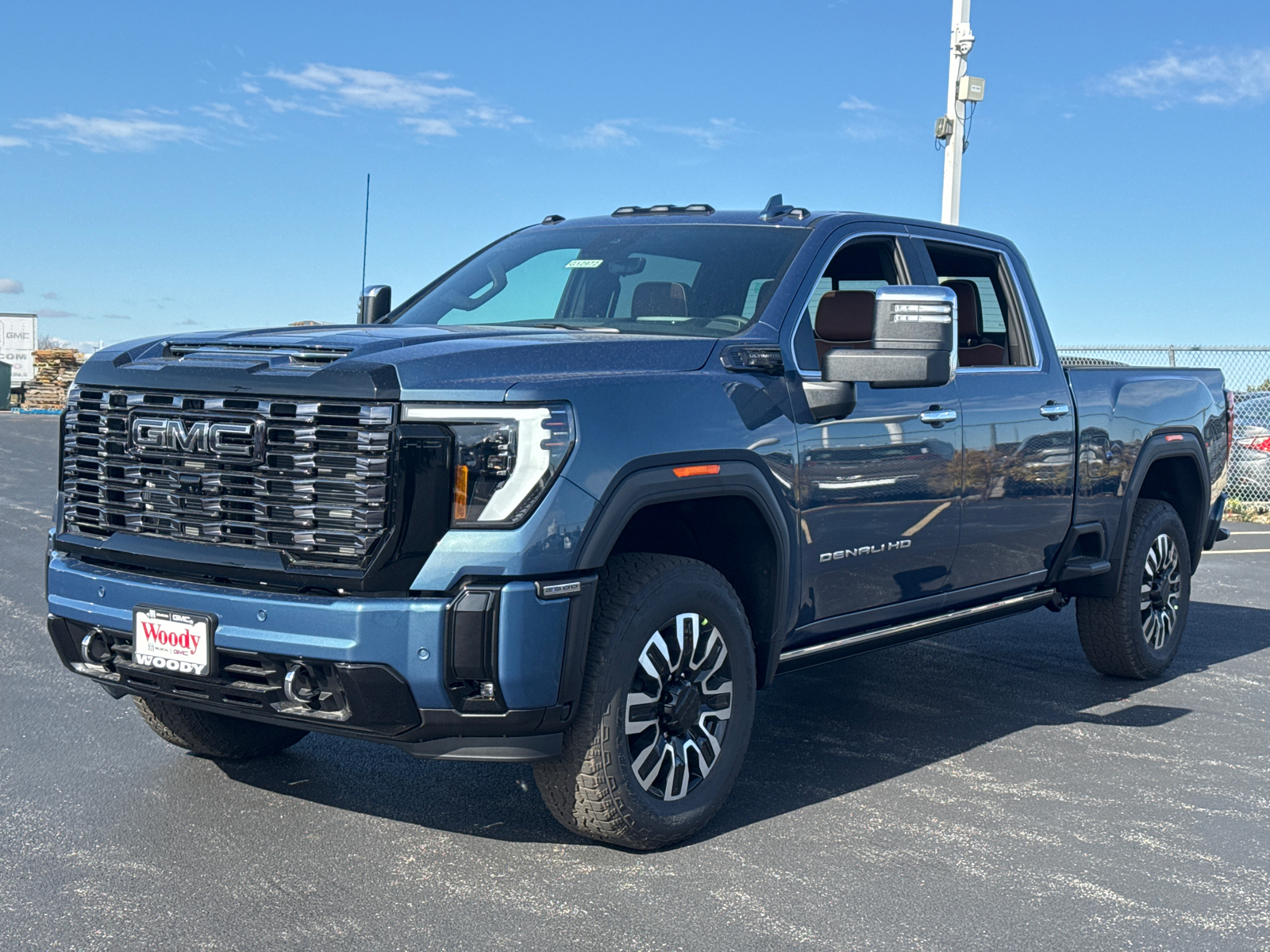 2025 GMC Sierra 2500HD Denali Ultimate 4