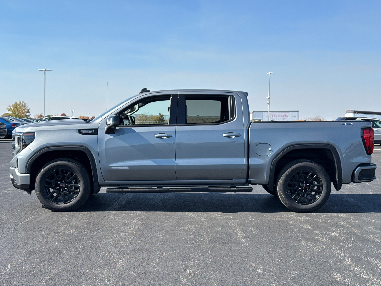 2025 GMC Sierra 1500 Elevation 5