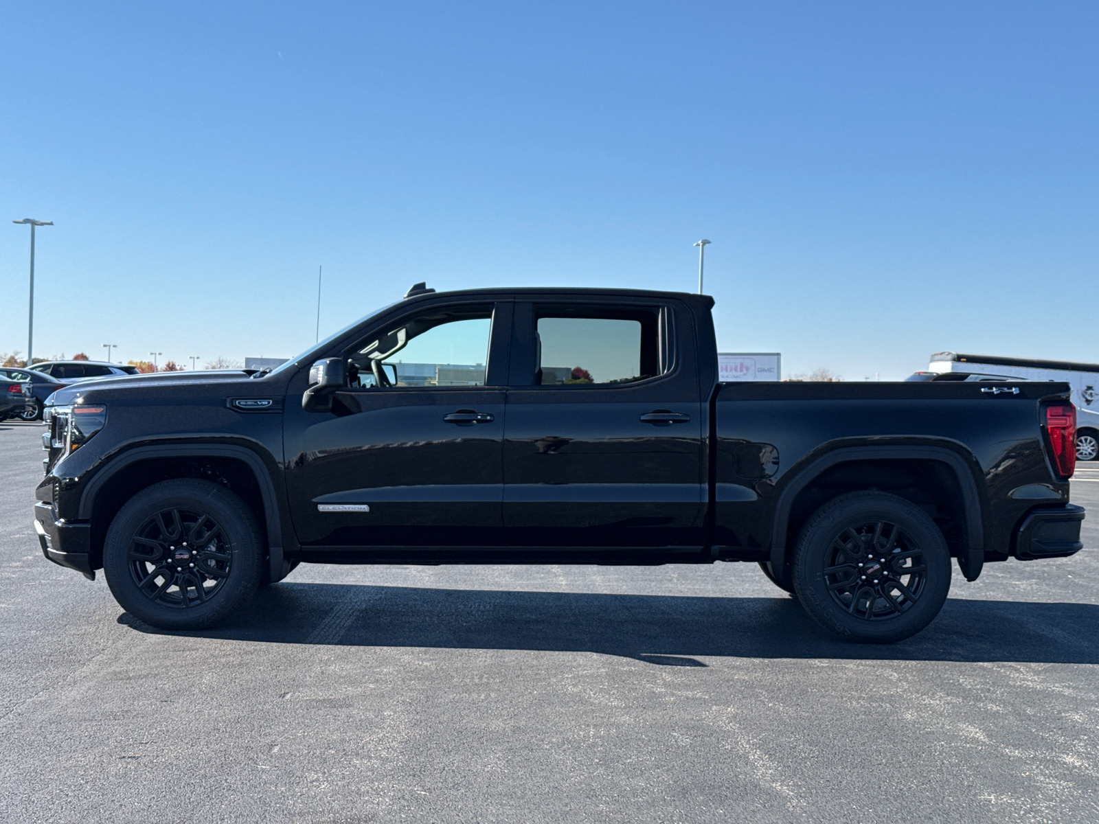 2025 GMC Sierra 1500 Elevation 5