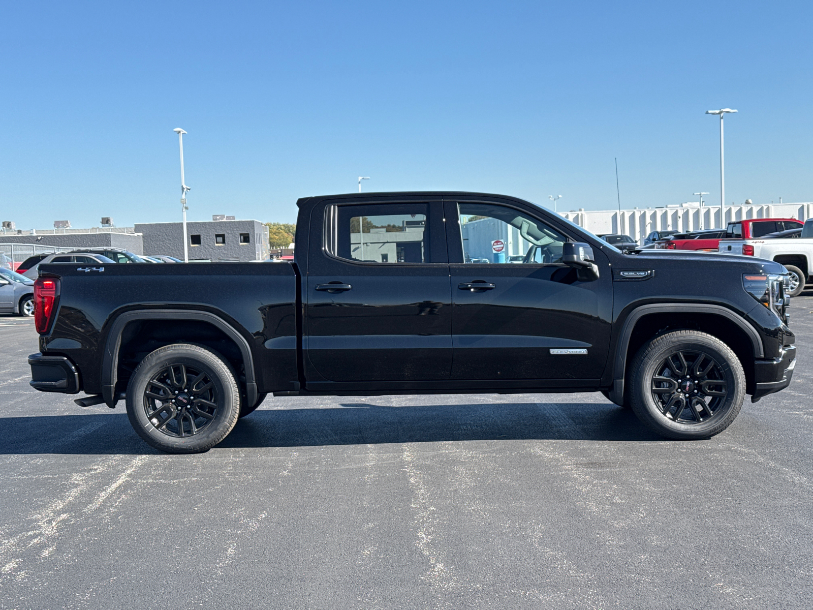 2025 GMC Sierra 1500 Elevation 9