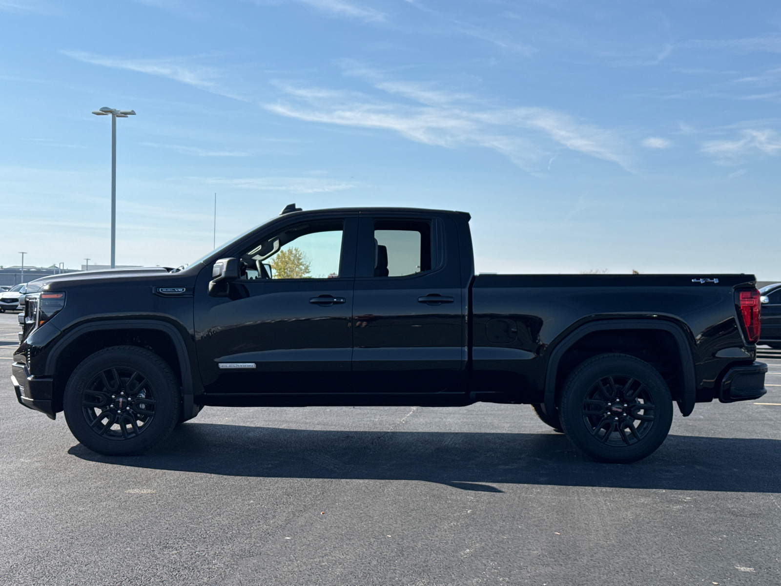 2025 GMC Sierra 1500 Elevation 5