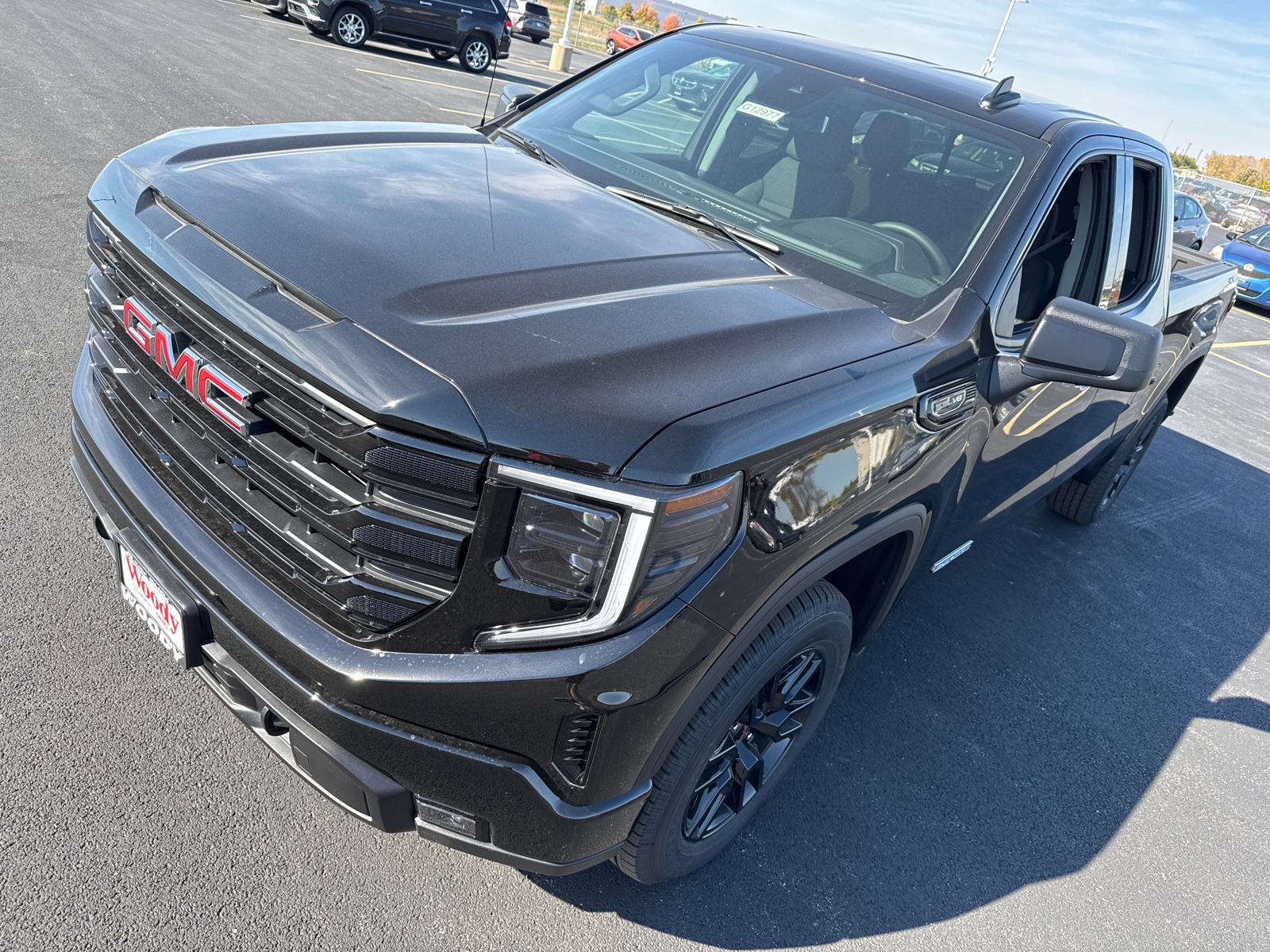 2025 GMC Sierra 1500 Elevation 10