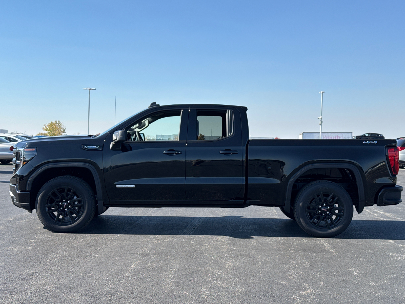 2025 GMC Sierra 1500 Elevation 5