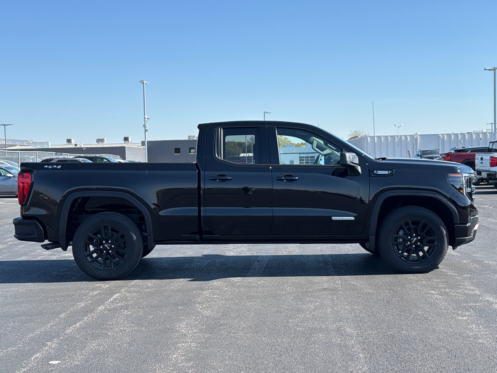 2025 GMC Sierra 1500 Elevation 9