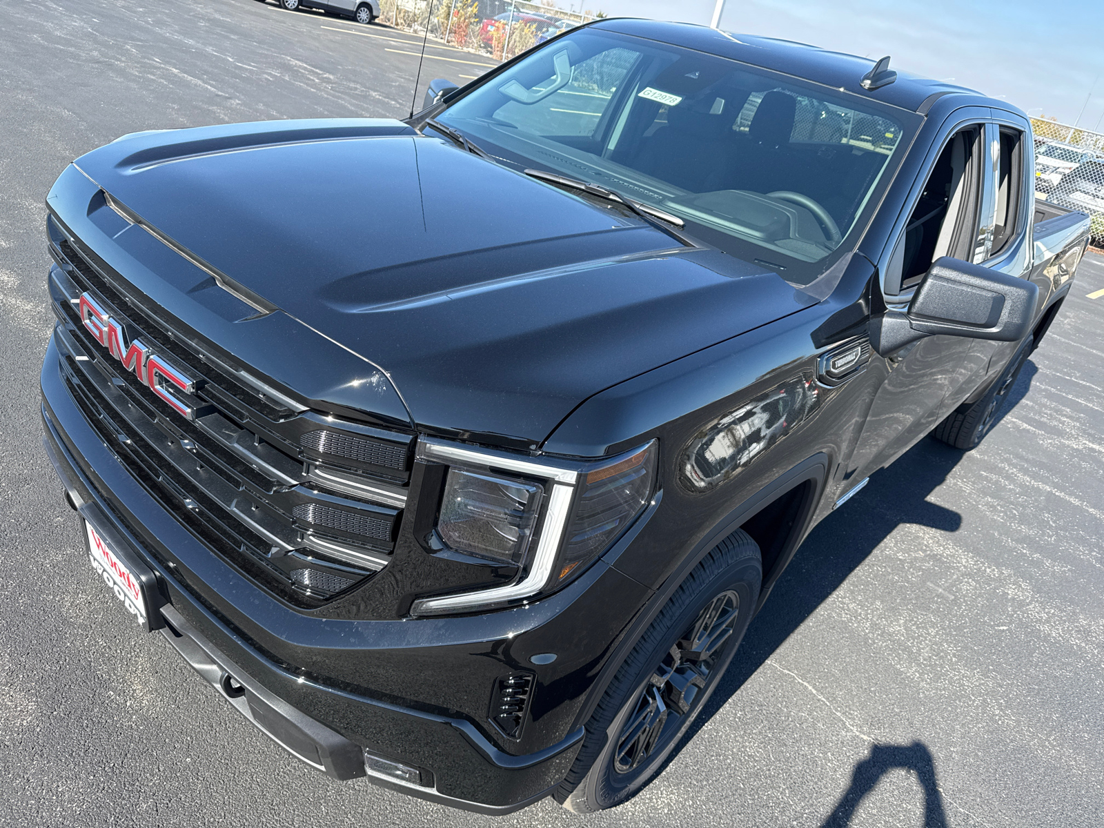 2025 GMC Sierra 1500 Elevation 10