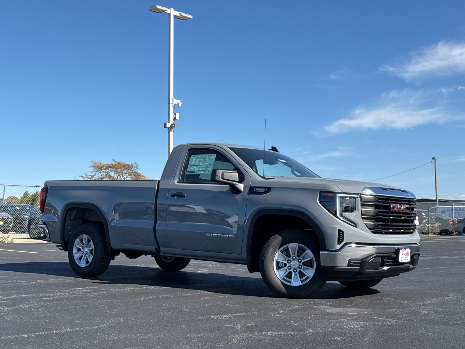 2025 GMC Sierra 1500 Pro 2