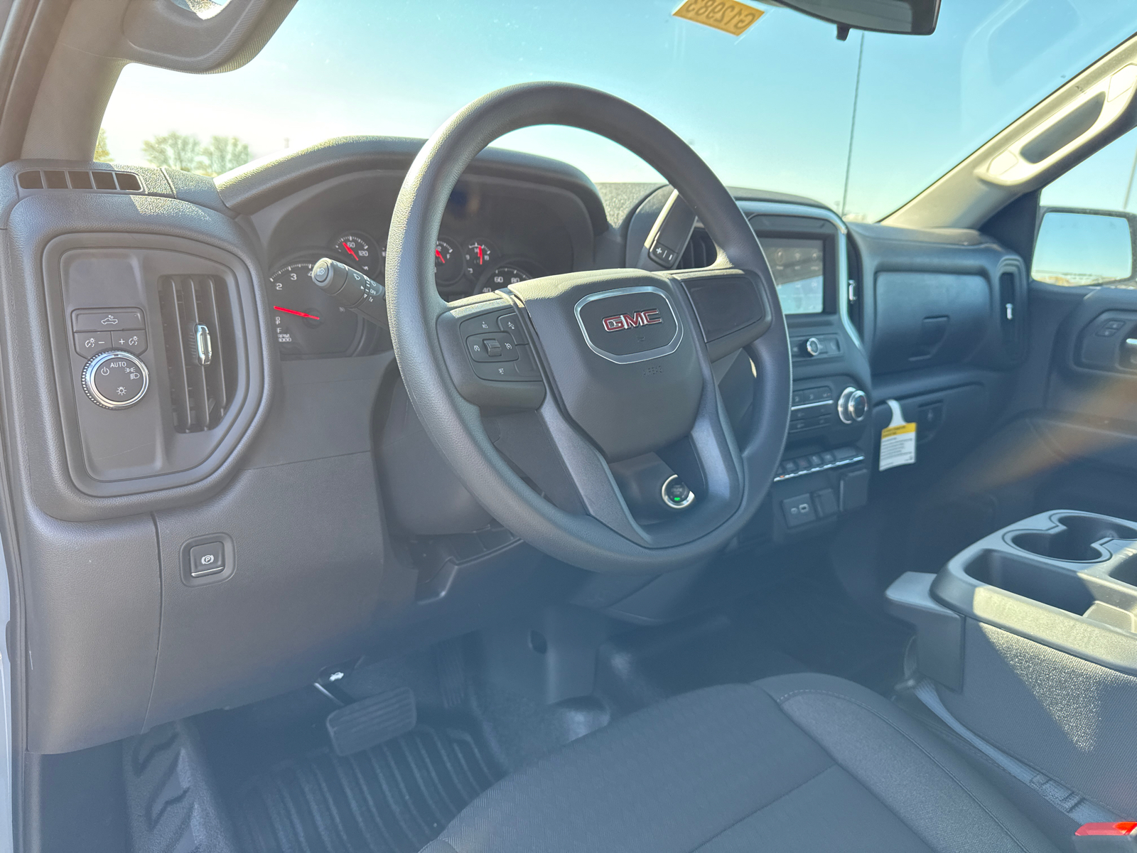 2025 GMC Sierra 1500 Pro 17