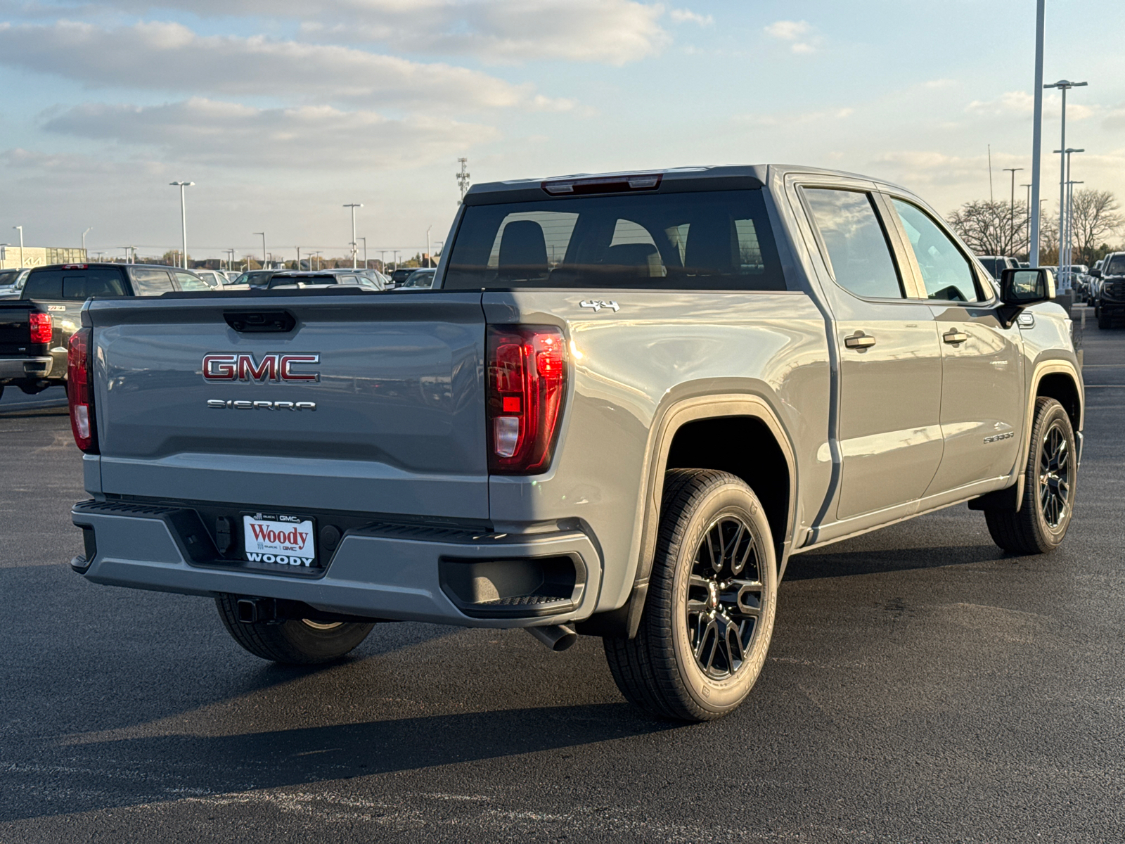 2025 GMC Sierra 1500 Pro 8