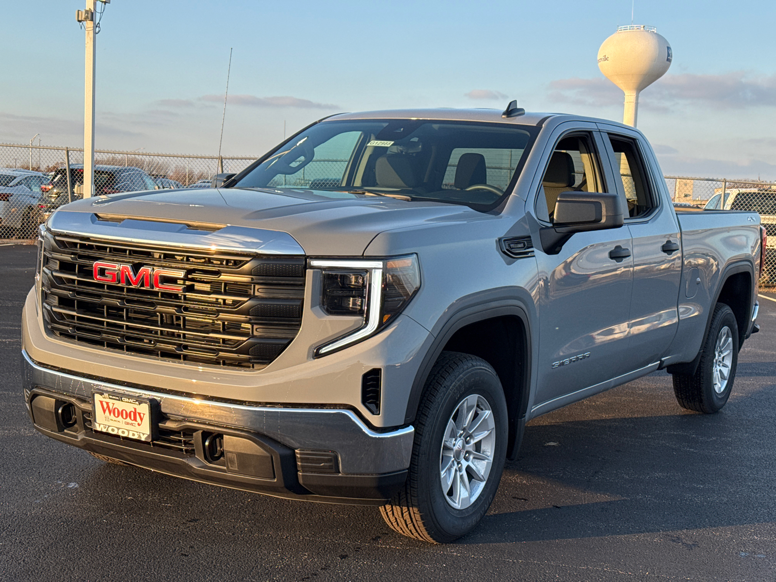 2025 GMC Sierra 1500 Pro 4