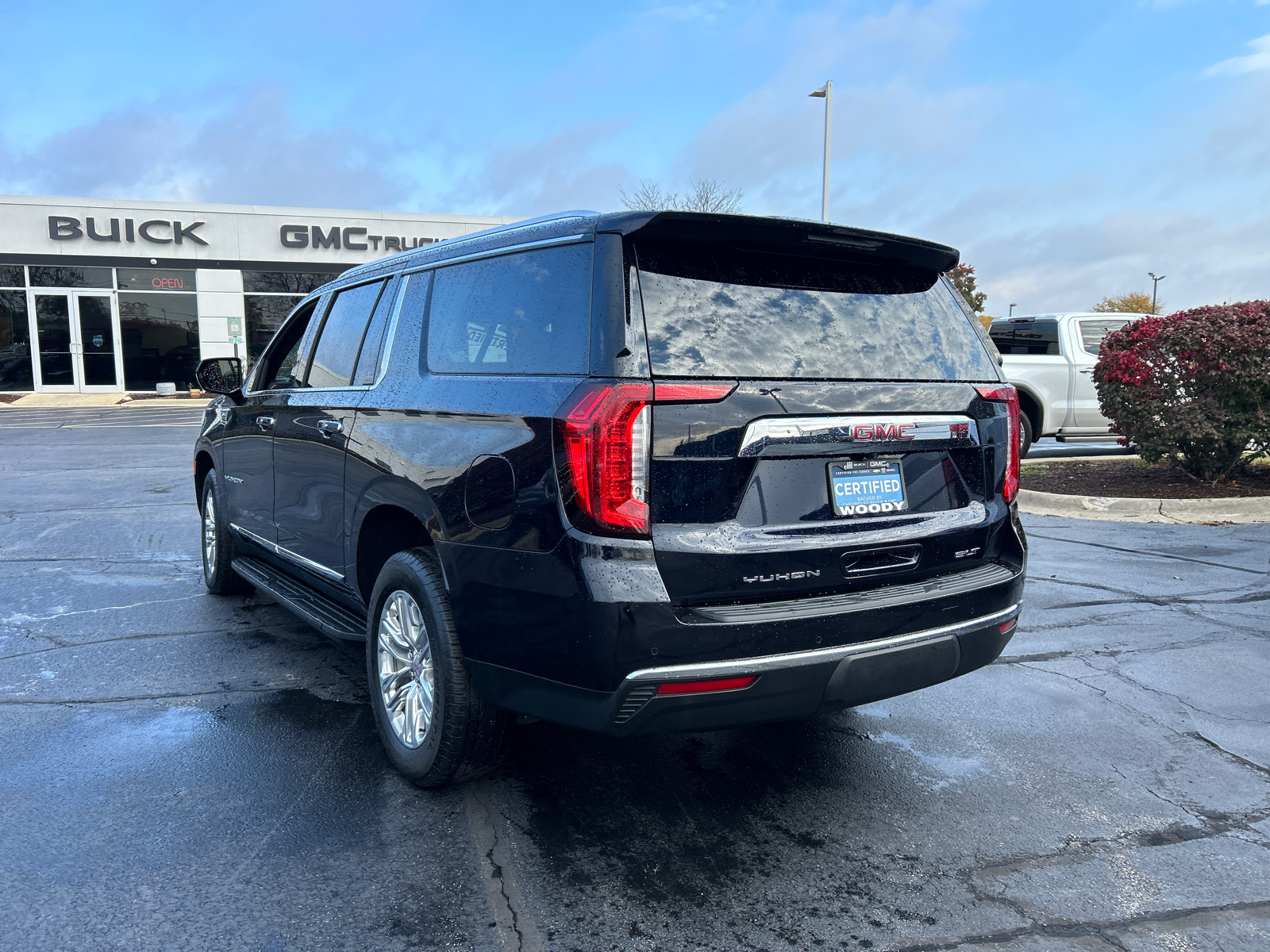 2022 GMC Yukon XL SLT 6