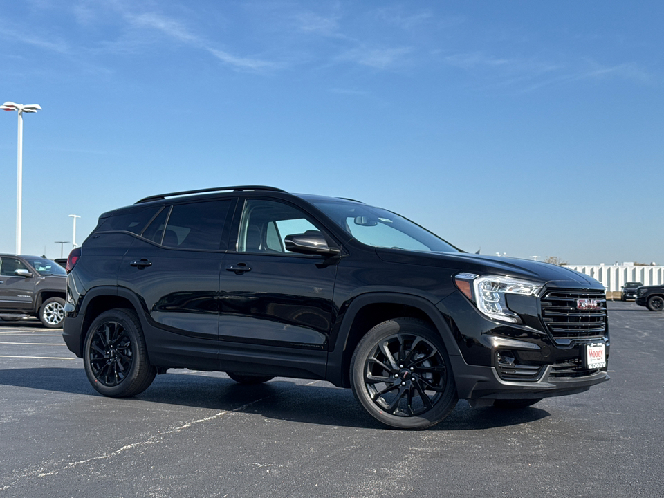 2024 GMC Terrain SLT 2