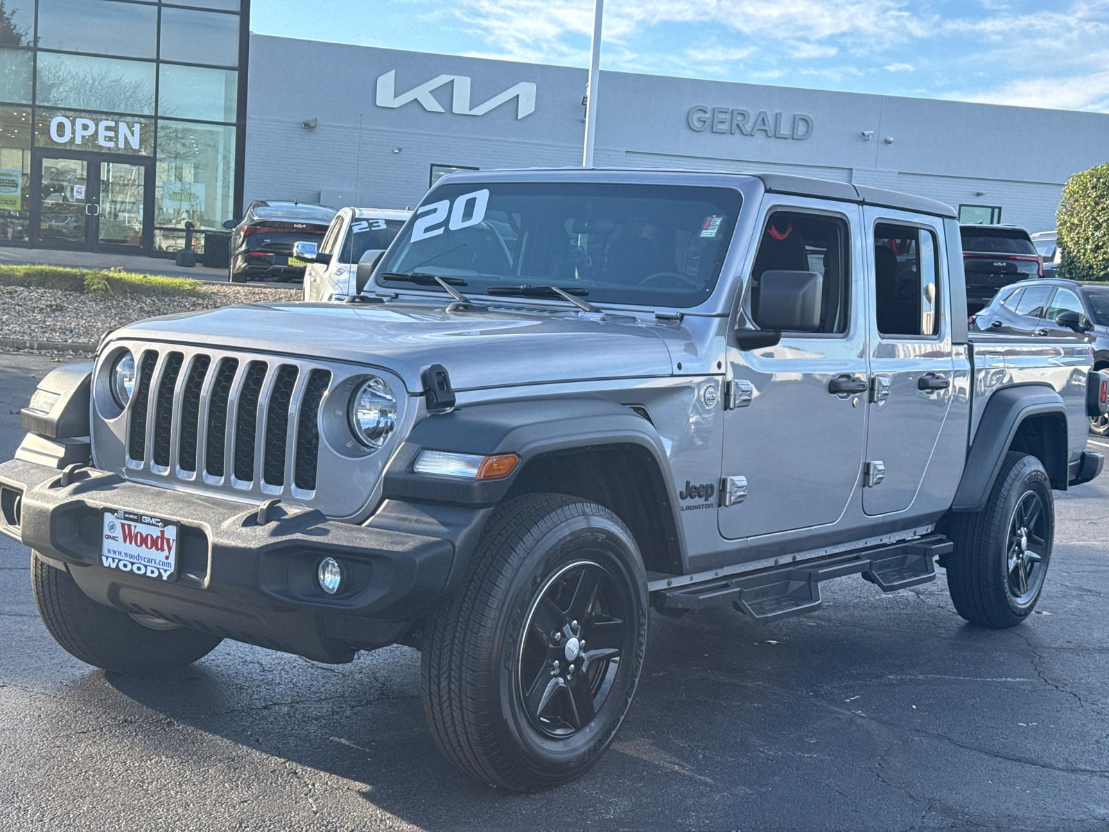 2020 Jeep Gladiator Sport 3