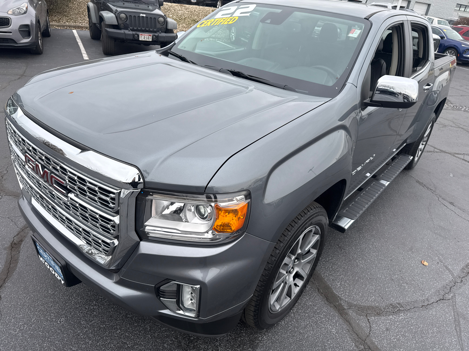 2022 GMC Canyon Denali 10